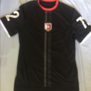 Men’s Pullover Shirt